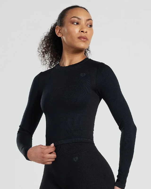 Motion Seamless Long Sleeve Midi Top | Black