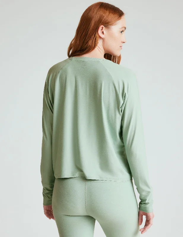 Featherweight Daydreamer Pullover